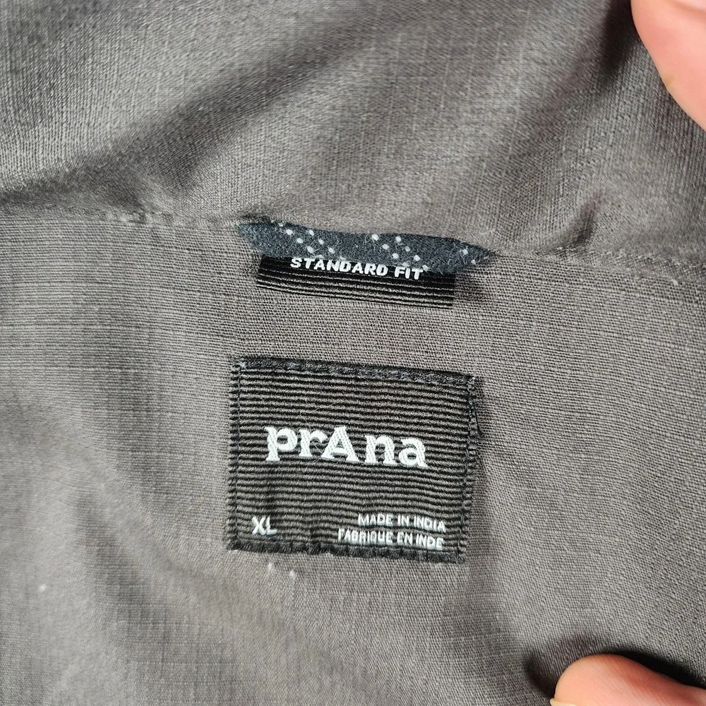PrAna Jacket Mens XL Gray Hooded Windbreaker Softshell‎ Full Zip Pockets Outdoor